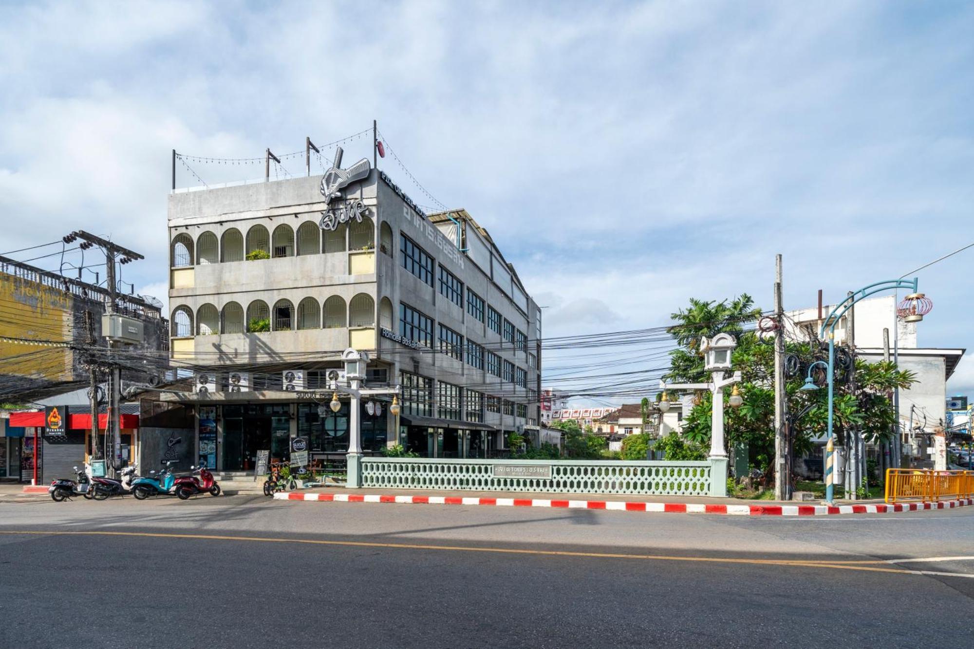 Quip Bed & Breakfast Phuket Eksteriør bilde